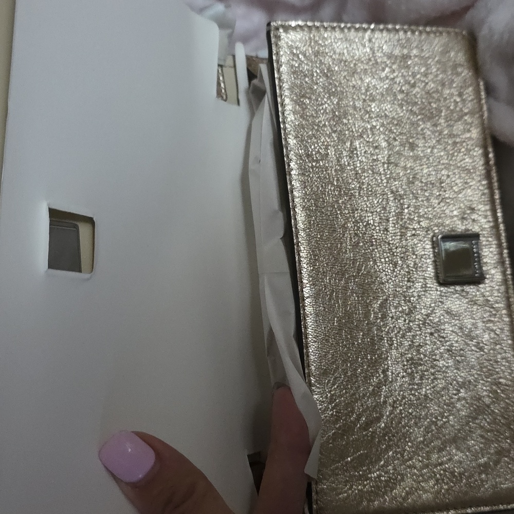 NWT Tory Burch Elegant White Gold Women's Clutch and Cardholder Set - Picture 5 of 8